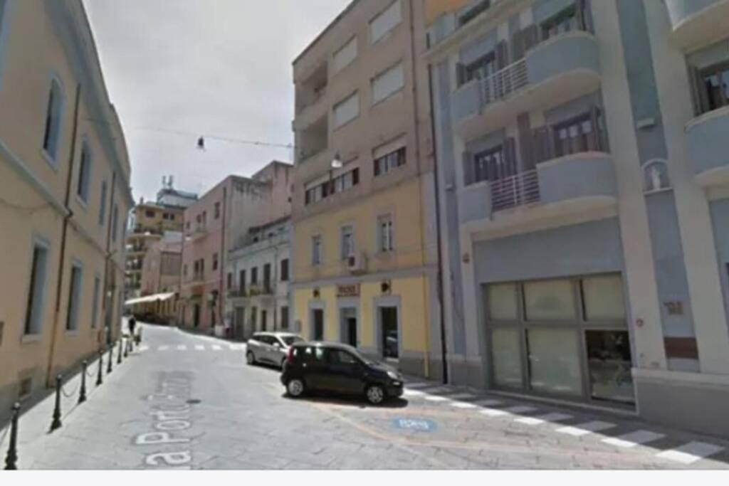 Roman Ruins - Elegant Apartment Olbia Exterior foto